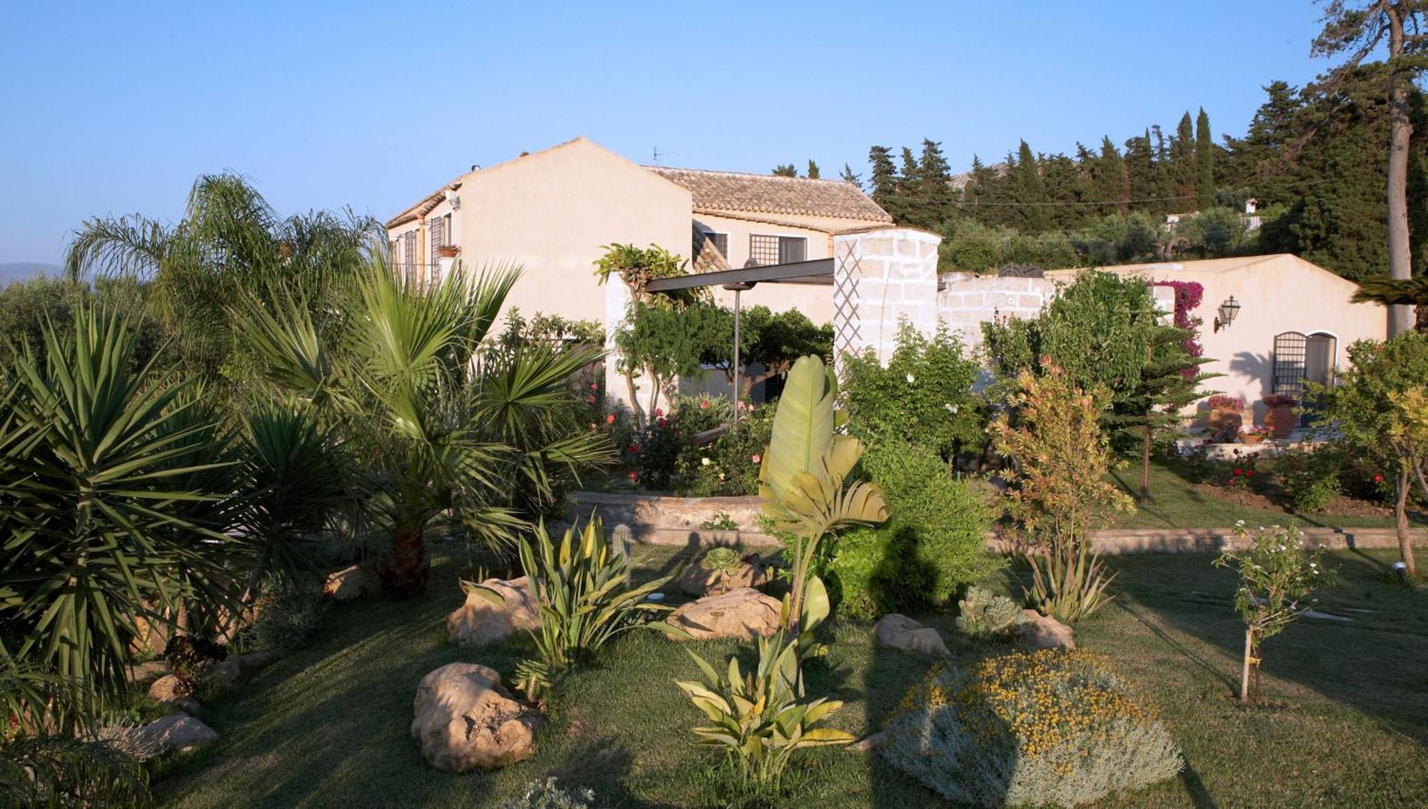 Baglio Sant'Andrea Bed & Breakfast Valderice Dış mekan fotoğraf